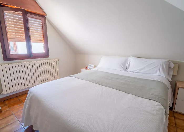 Valdecilla 3000 Guest house 3*