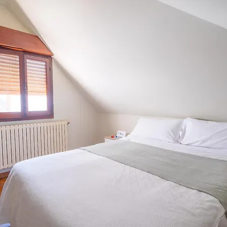 Valdecilla 3000 Guest house *